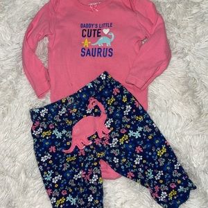 Carters Outfit Set